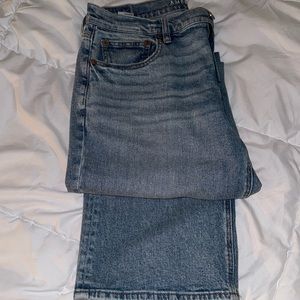 American Eagle, size 12, 90’s boot cut jeans